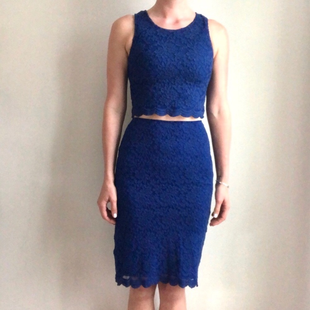 Sugarlips 2 piece tank and skirt set in cobalt blue lace size small